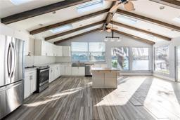 Picture of 12417 84Th Way, Largo, FL 33773