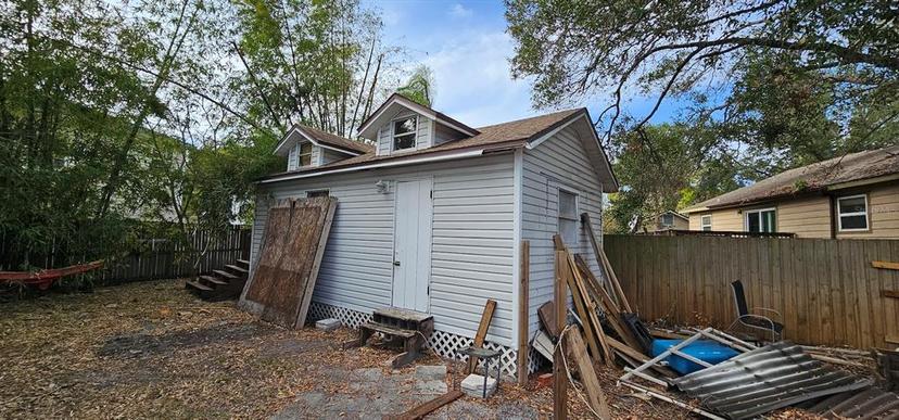 Picture of 6404 Pershing Street Ne, St Petersburg FL 33702