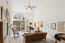 Picture of 3955 NW 27Th Lane, Gainesville, FL 32606