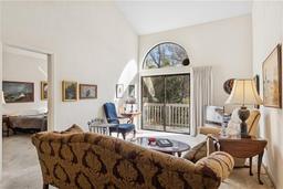 Picture of 3955 NW 27Th Lane, Gainesville, FL 32606