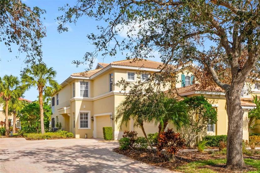 Picture of 9607 Sea Turtle Terrace Unit 101, Bradenton FL 34212