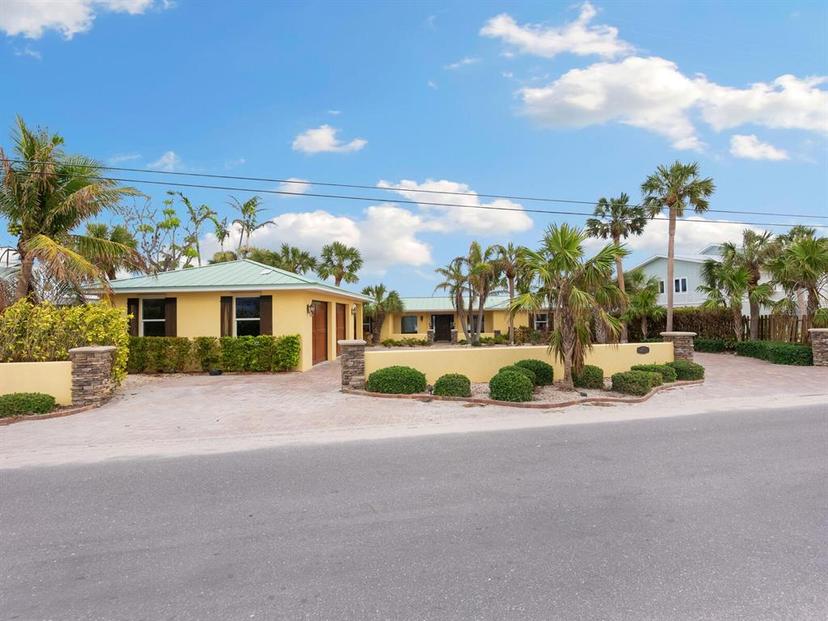 Picture of 411 S Casey Key Road, Nokomis FL 34275