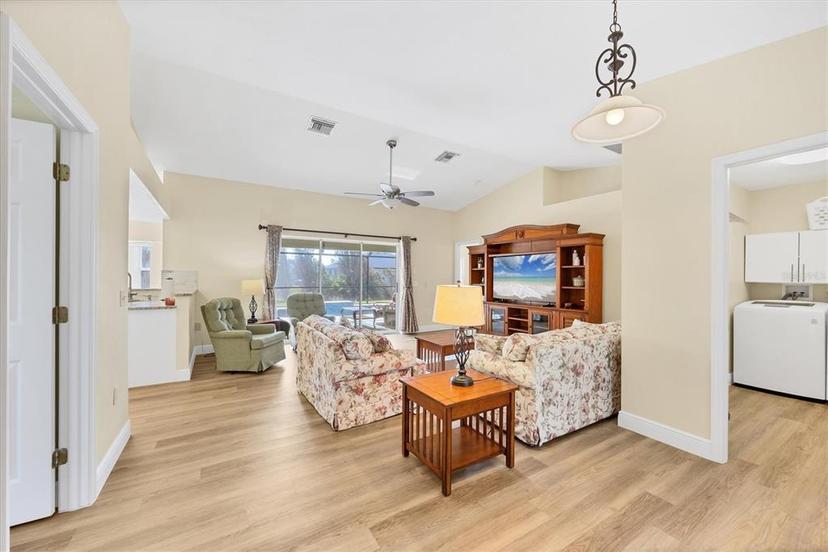 Picture of 185 Cougar Way, Rotonda West FL 33947