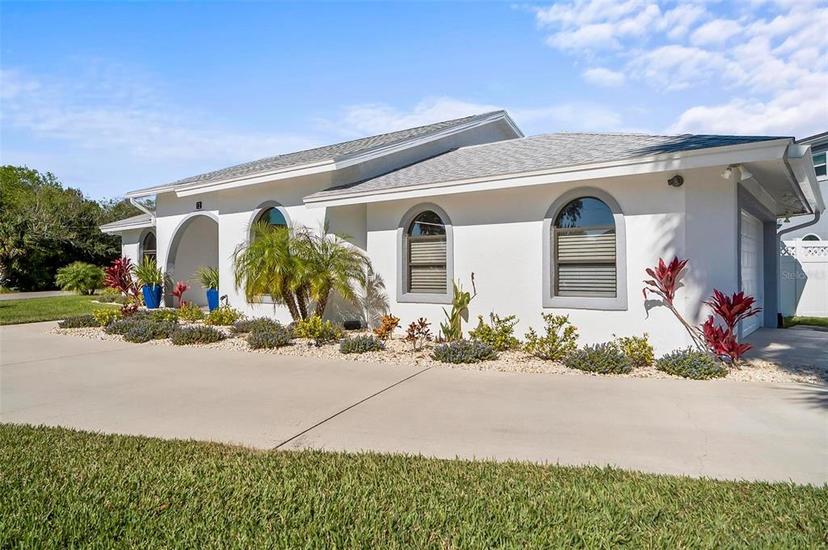 Picture of 12 Crossbow Court, Palm Coast FL 32137