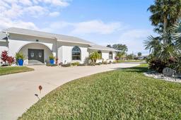 Picture of 12 Crossbow Court, Palm Coast, FL 32137