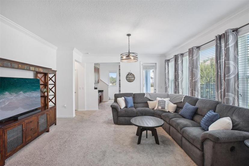 Picture of 4735 Rolling Green Drive, Wesley Chapel FL 33543