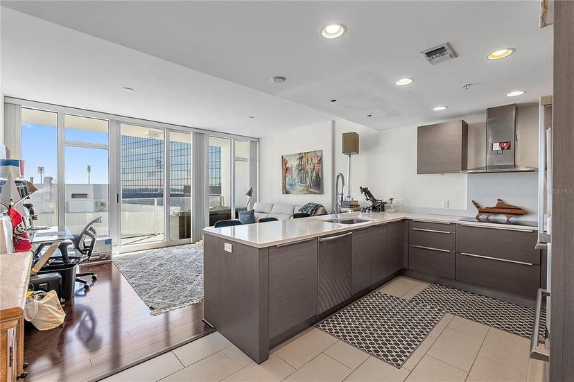 Picture of 175 1St Street S Unit 704, St Petersburg FL 33701