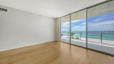Picture of 1800 Benjamin Franklin Drive Unit A405, Sarasota FL 34236