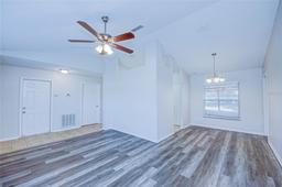 Picture of 824 Mentmore Circle, Deltona, FL 32738