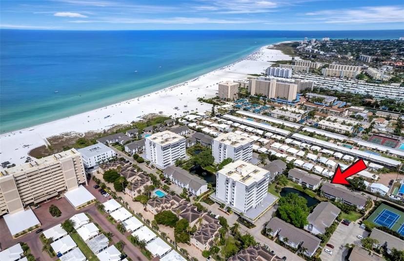 Picture of 1130 W Peppertree Lane Unit 118, Sarasota FL 34242