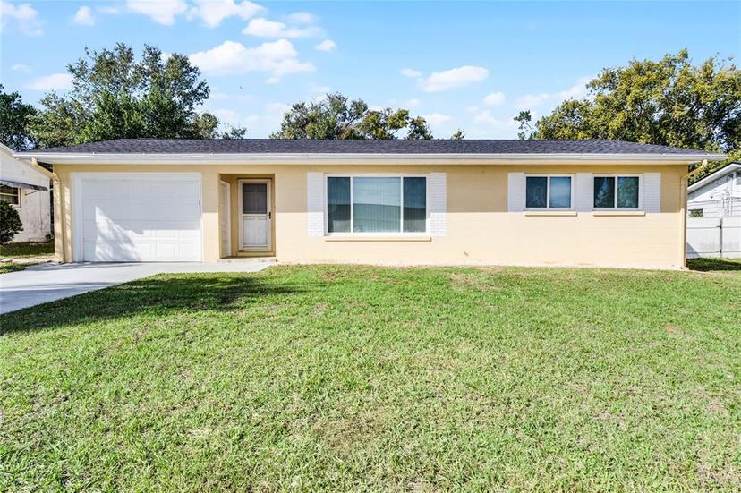 Picture of 36 Marigold Lane, Debary FL 32713
