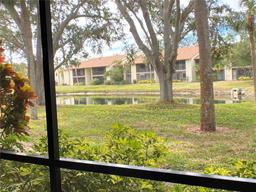 Picture of 654 Bird Bay Drive E Unit 106, Venice, FL 34285