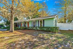 Picture of 2770 Northland Road, Mount Dora, FL 32757