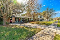 Picture of 2770 Northland Road, Mount Dora, FL 32757