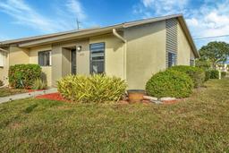 Picture of 2709 60Th Avenue Plaza N Unit D, Bradenton, FL 34207