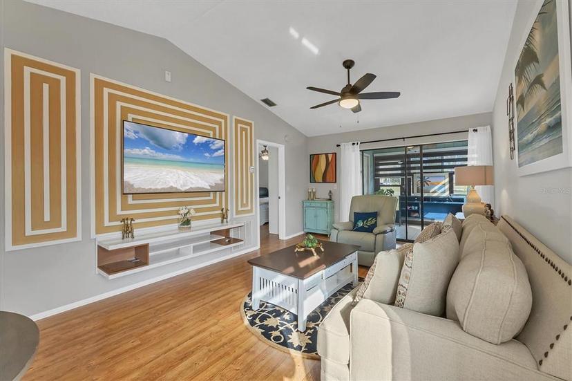 Picture of 2709 60Th Avenue Plaza N Unit D, Bradenton FL 34207