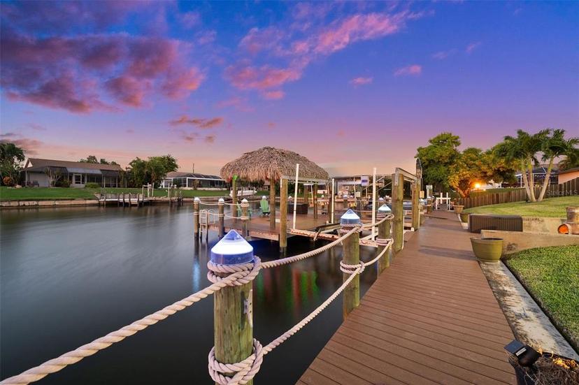 Picture of 617 SE 28Th Terrace, Cape Coral FL 33904