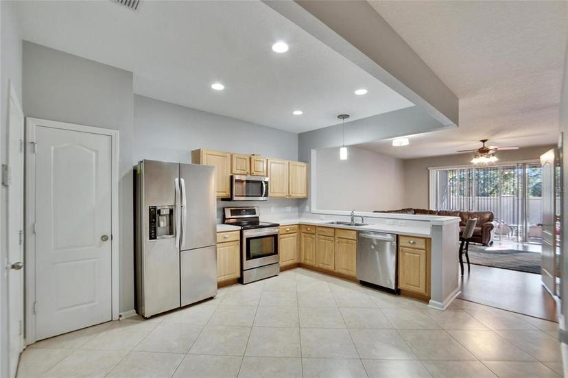Picture of 4950 Pond Ridge Drive, Riverview FL 33578