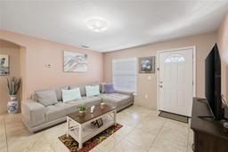 Picture of 4704 Town N Country Boulevard, Tampa, FL 33615