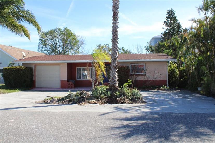 Picture of 215 176Th Terrace Drive E, Redington Shores FL 33708