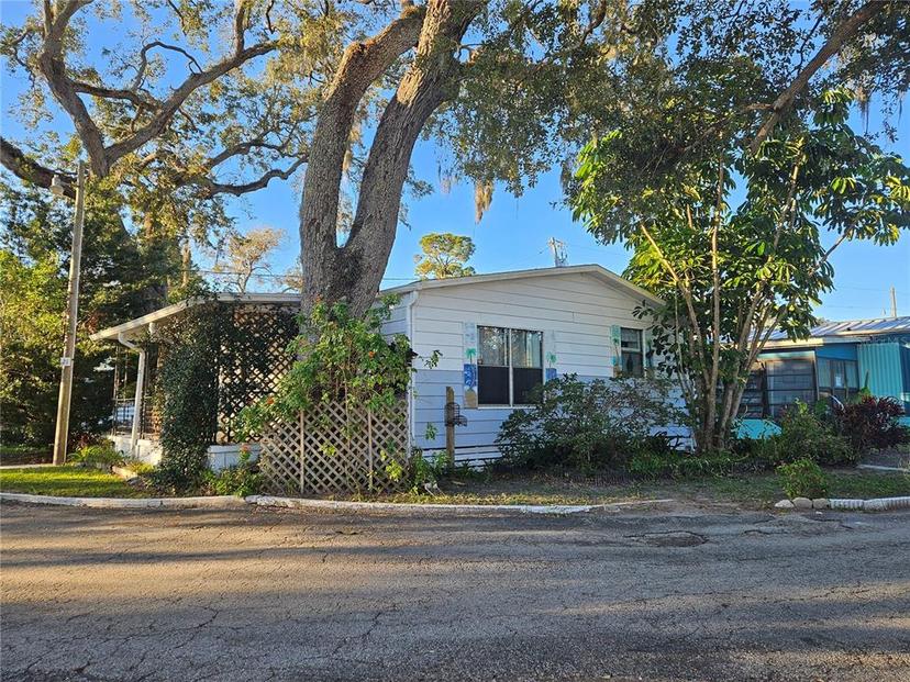 Picture of 2201 S Ridgewood Avenue Unit 21, Edgewater FL 32141