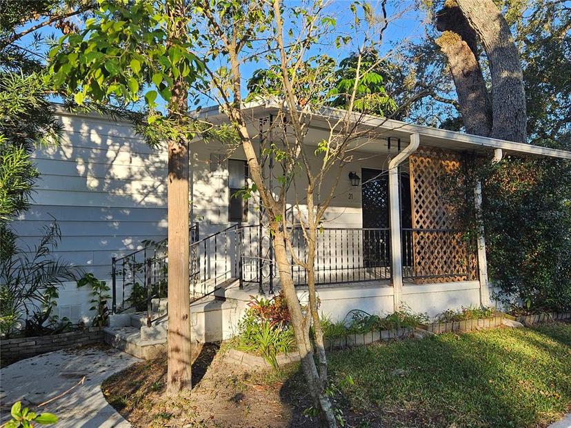 Picture of 2201 S Ridgewood Avenue Unit 21, Edgewater FL 32141