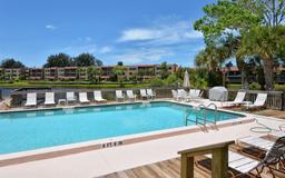 Picture of 5369 Lake Arrowhead Trail Unit 17A, Sarasota, FL 34231
