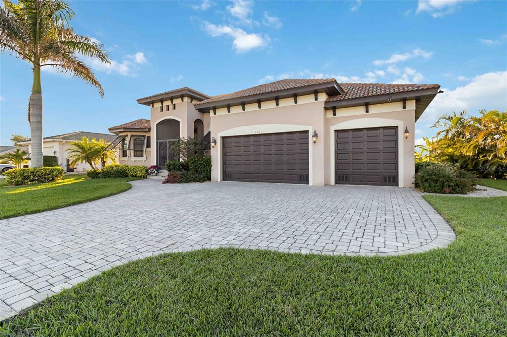 Picture of 1111 Socorro Dr, Punta Gorda, FL 33950