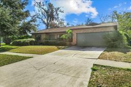 Picture of 1813 Laurel Oak Drive, Valrico, FL 33596