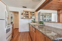 Picture of 5570 4Th Avenue N, St Petersburg, FL 33710