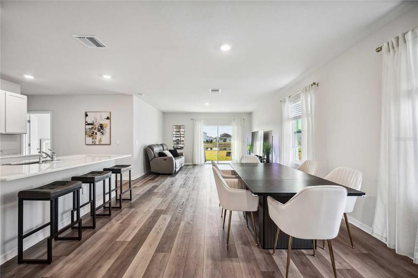 Picture of 3408 Hilltop Circle, Bradenton FL 34211