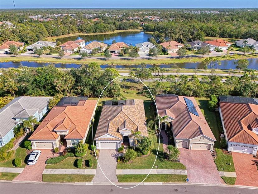 Picture of 21228 Sandal Foot Drive, Venice FL 34293