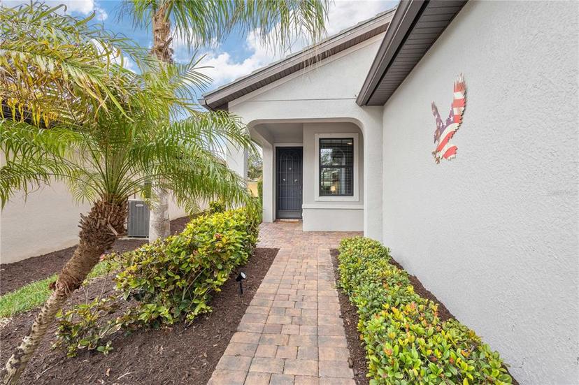 Picture of 19119 Mangieri Street, Venice FL 34293