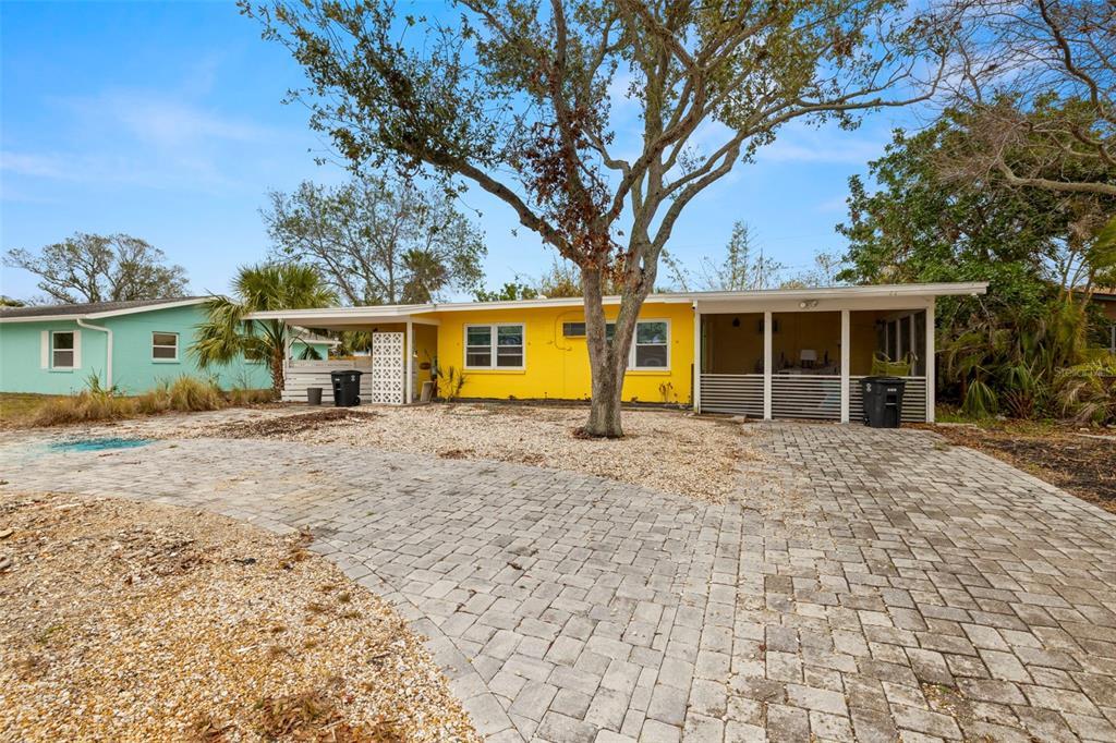Picture of 2812 Miriam Street S, Gulfport, FL 33711