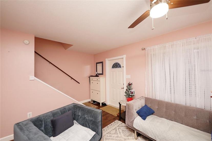 Picture of 1330 70Th Street N, St Petersburg FL 33710