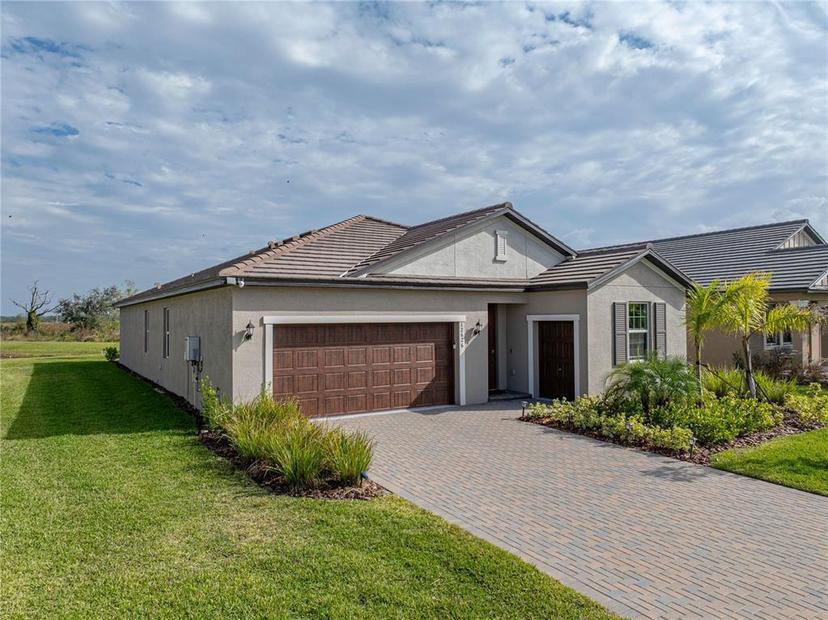 Picture of 12626 Tahitian Pearl Circle, Parrish FL 34219