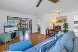 Picture of 2530 Oakleaf Lane Unit 31A, Clearwater, FL 33763