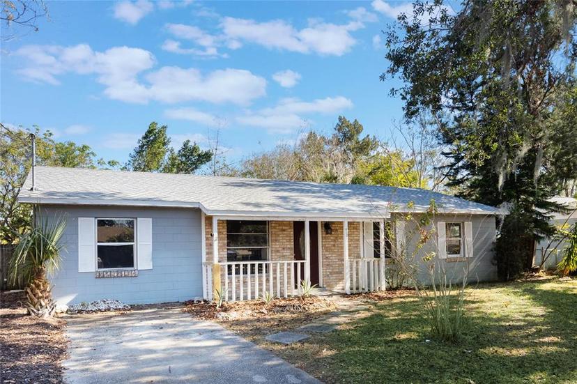 Picture of 540 Fern Avenue, Tavares FL 32778