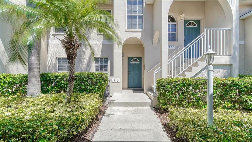 Picture of 4275 Castlebridge Lane Unit 1312B1, Sarasota FL 34238