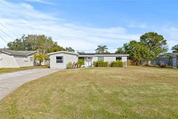 Picture of 509 Florida Circle S, Apollo Beach, FL 33572