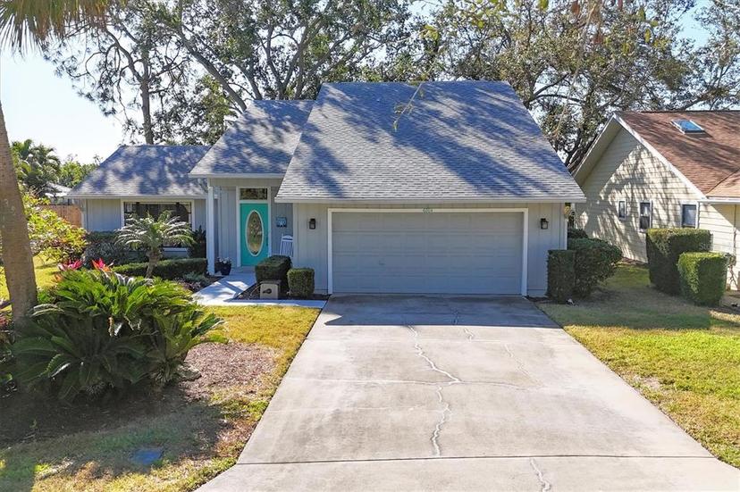 Picture of 6804 Arbor Oaks Circle, Bradenton FL 34209