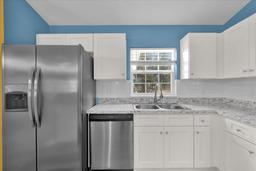 Picture of 395 Alcazar Avenue, De Leon Springs, FL 32130