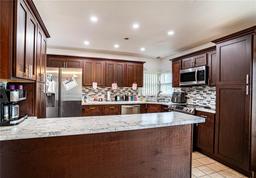 Picture of 1705 Fredricksburg Avenue, Lakeland, FL 33803