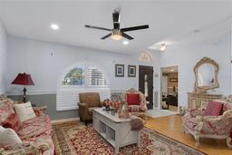Picture of 597 N Fresno Avenue, Hernando, FL 34442