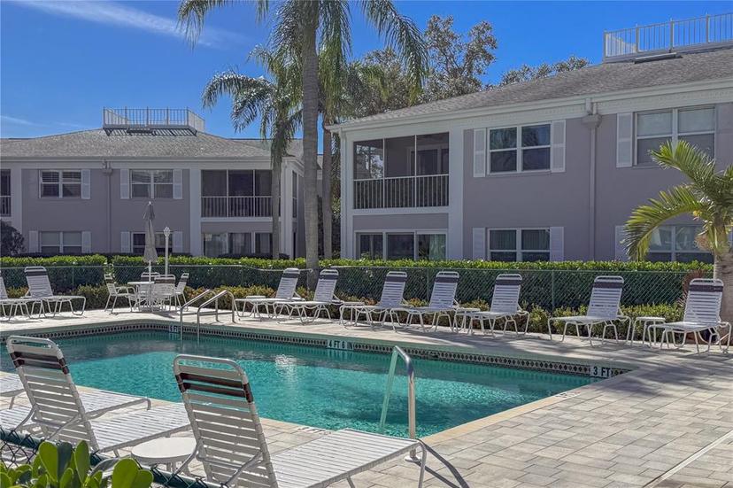 Picture of 5697 Sheffield Greene Circle Unit 51, Sarasota FL 34235