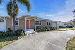 Picture of 524 Palm Avenue, Ellenton, FL 34222