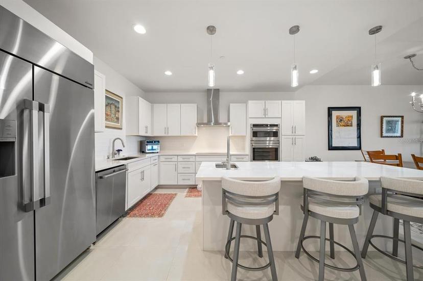 Picture of 920 N Osceola Avenue Unit 702, Clearwater FL 33755