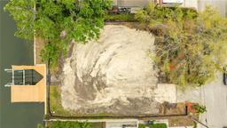 Picture of 4927 W San Rafael Street, Tampa, FL 33629