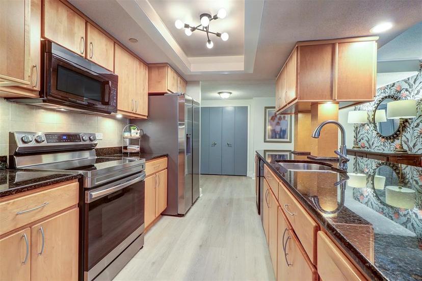 Picture of 36750 Us Highway 19 N Unit 20-205, Palm Harbor FL 34684
