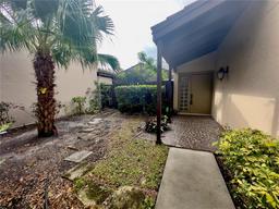 Picture of 3725 Glen Oaks Manor Drive, Sarasota, FL 34232